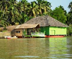 Poovar Honeymoon Trip